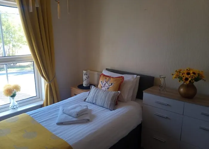 Fox And Hounds Apartment