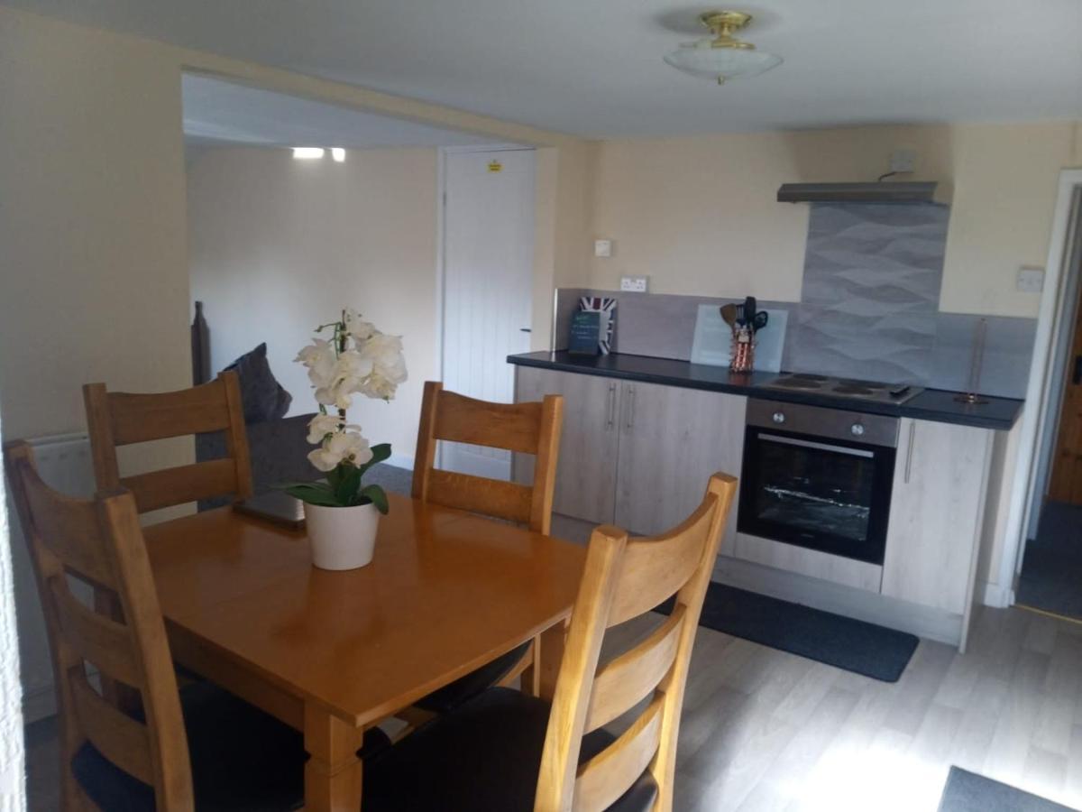 Fox And Hounds Apartment